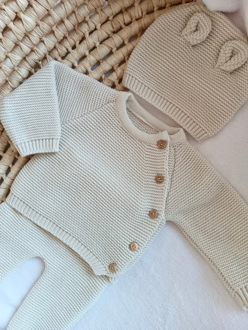 Tenue naissance beige 0/3 mois - oreilles ours - personnalisable - NOUVEAU MODEL AVEC BONNET OREILLES OURS