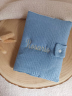 Protège carnet de santé en gaze de coton bleu denim - personnalisable -