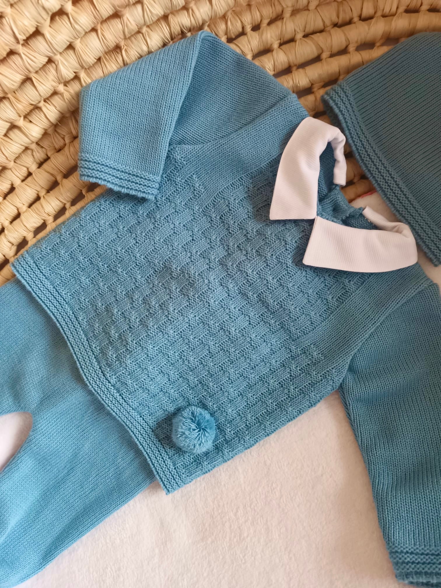 Ensemble complet bleu marine avec pompom 0/3 mois