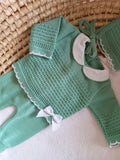 Ensemble complet naissance vert avec details noeud blanc 0/3 mois