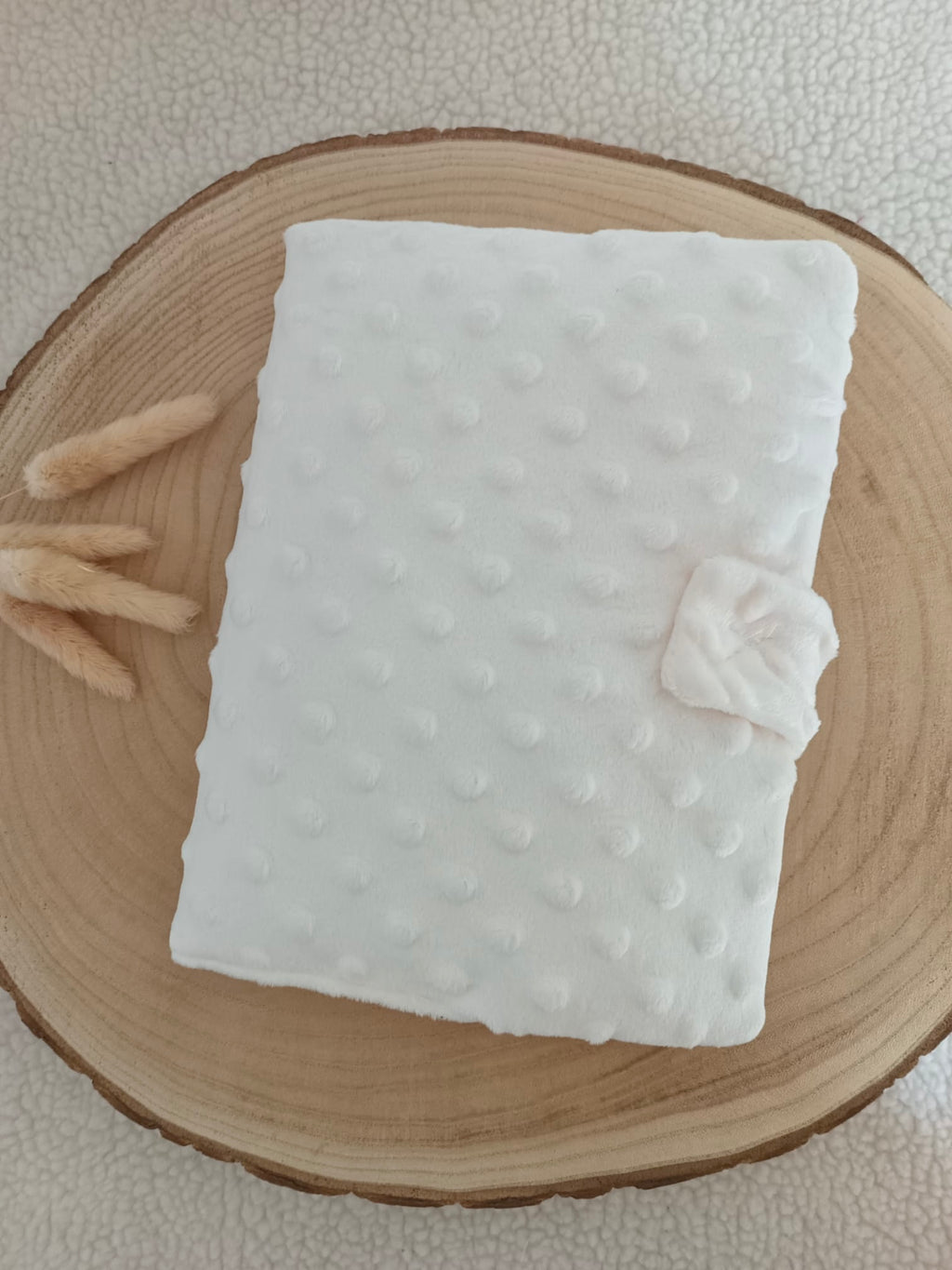 Protège carnet de santé minky crème- personnalisable -