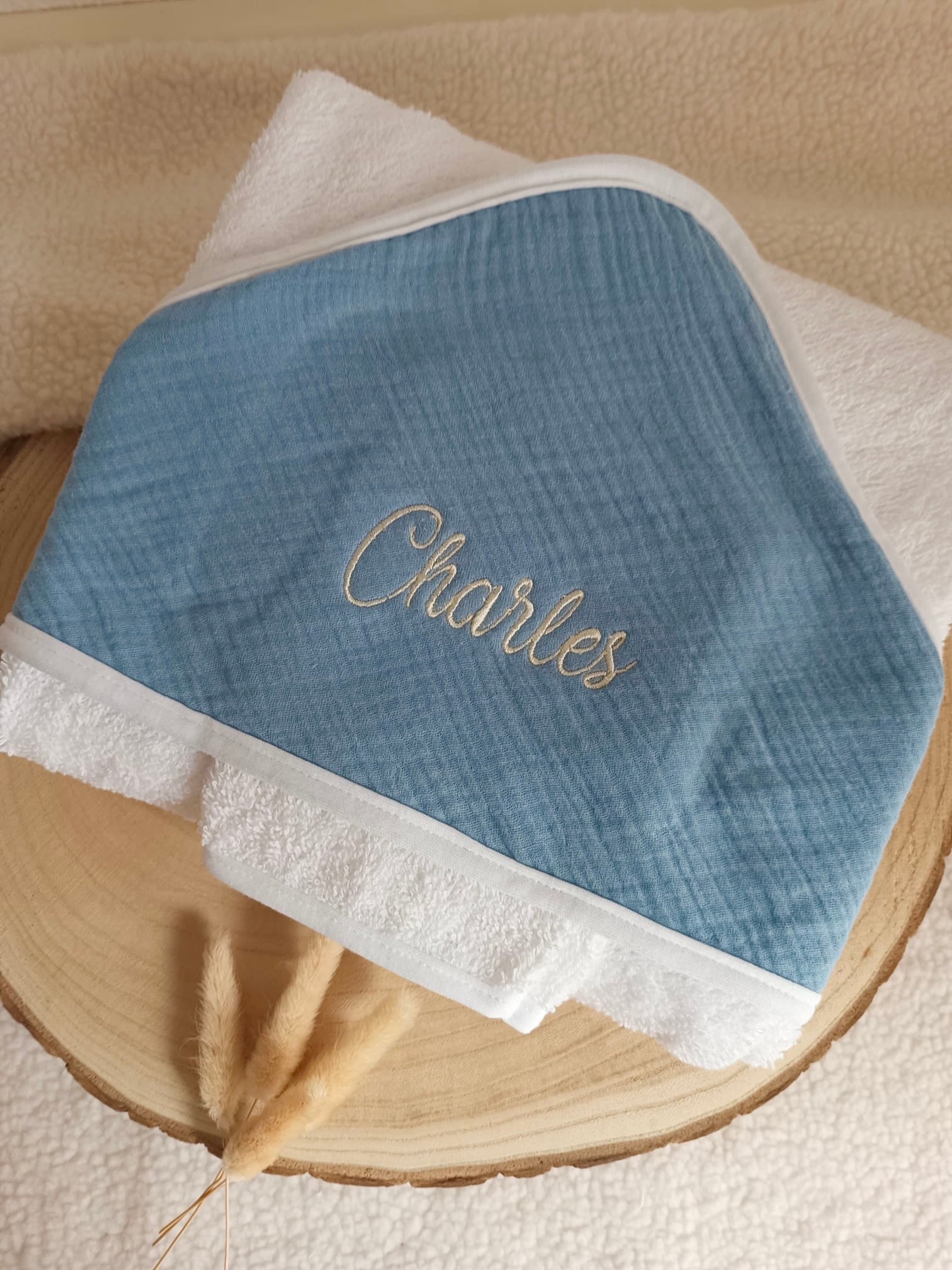 Cape de bain en gaze de coton bleu denim - personnalisable -