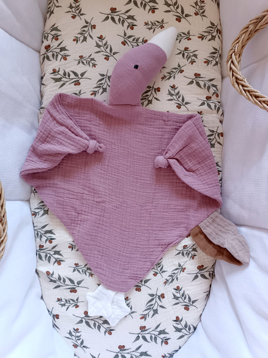 Doudou oie en gaze de coton violet clair/vieux rose