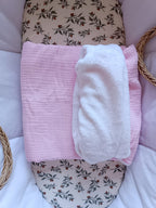 Couverture en gaze de coton et polaire rose - personnalisable -