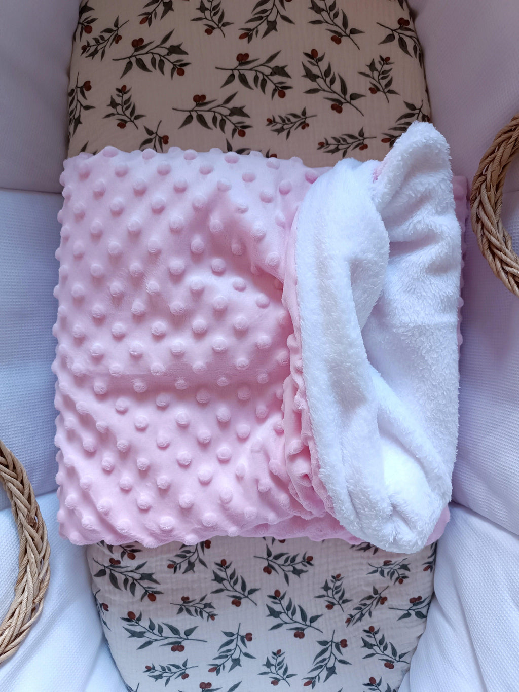 Couverture en minky rose - personnalisable -
