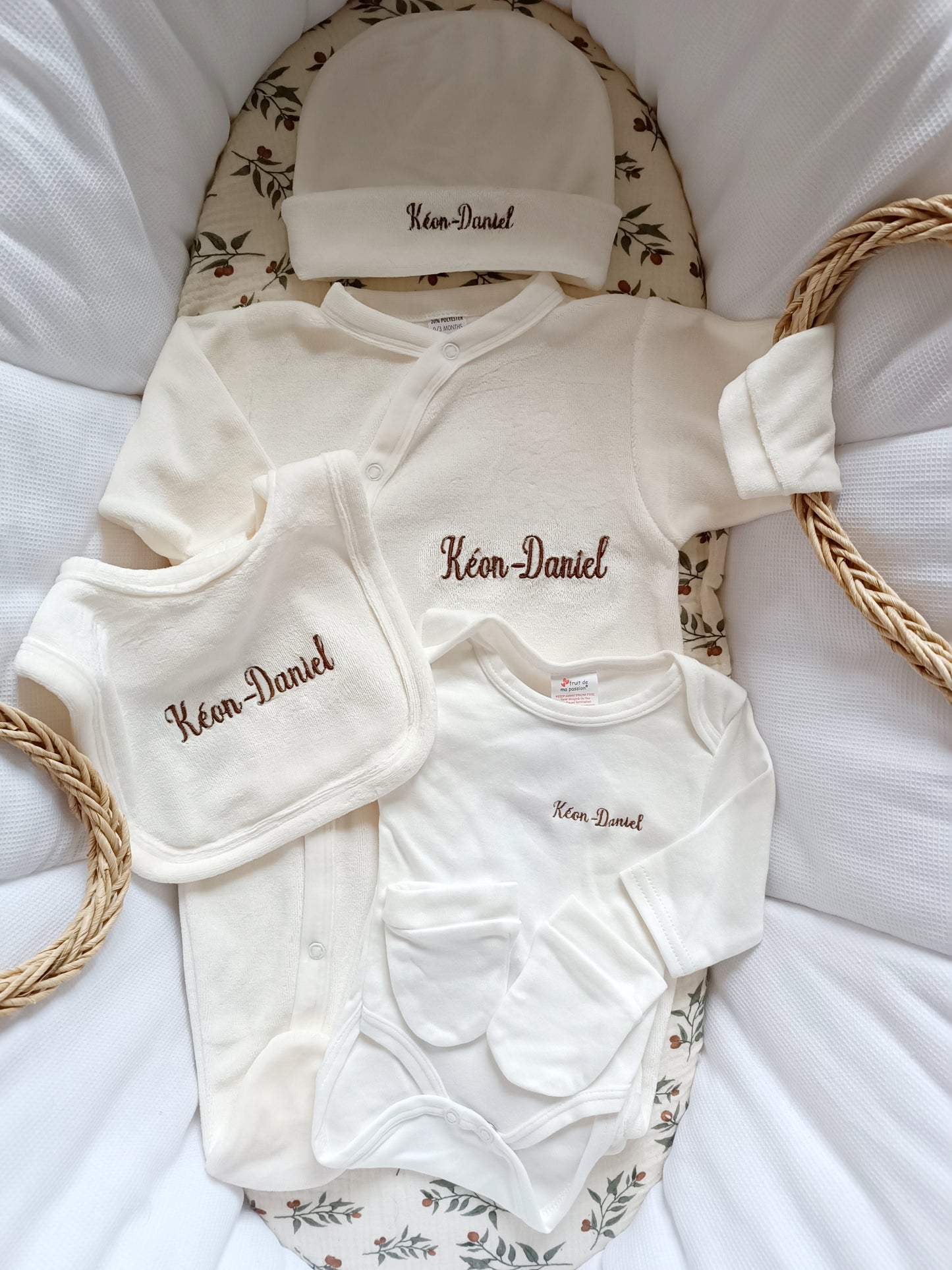 Ensemble pyjama velours naissance 0/3 mois 100% coton 5 pièces crème