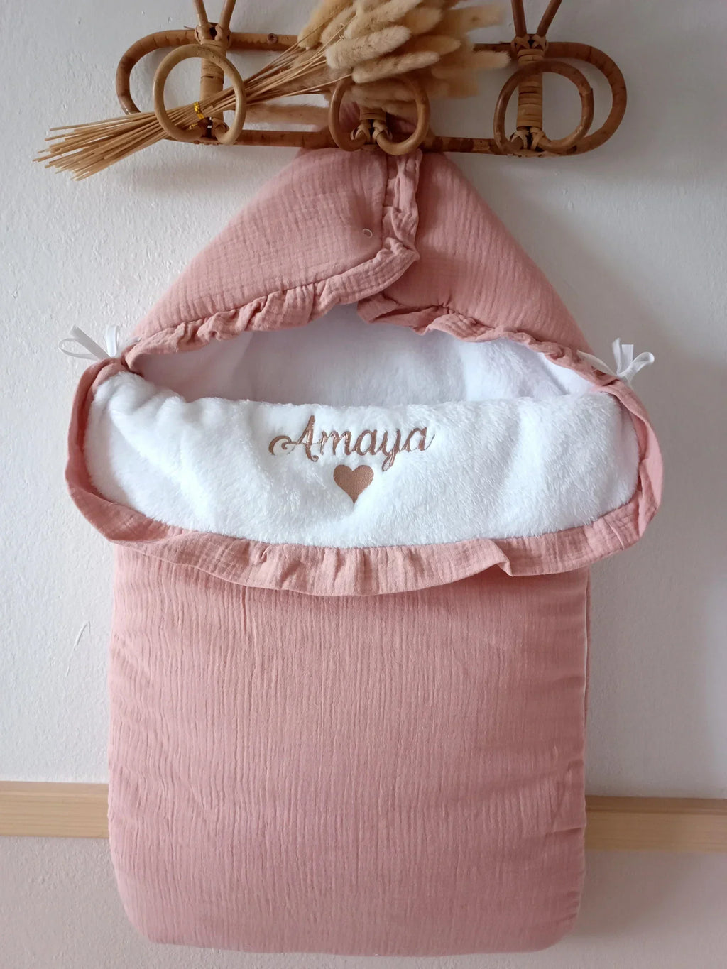 Nid d’ange personnalisé bébé en gaze de coton