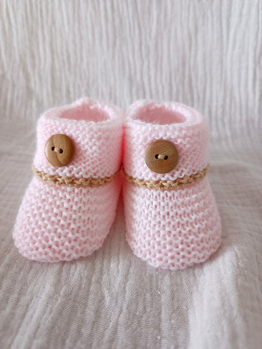 Chausson maille avec boutons en bois - rose -