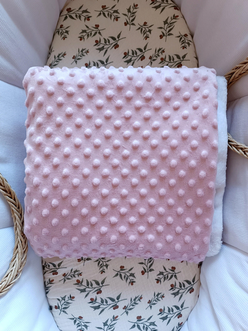 Couverture en minky vieux rose - personnalisable -