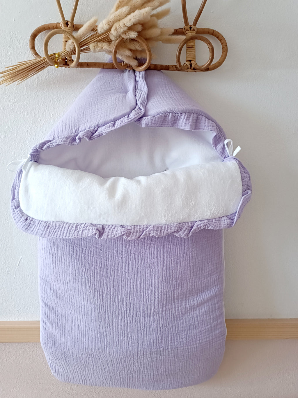 Nid d'ange en gaze de coton et polaire lila