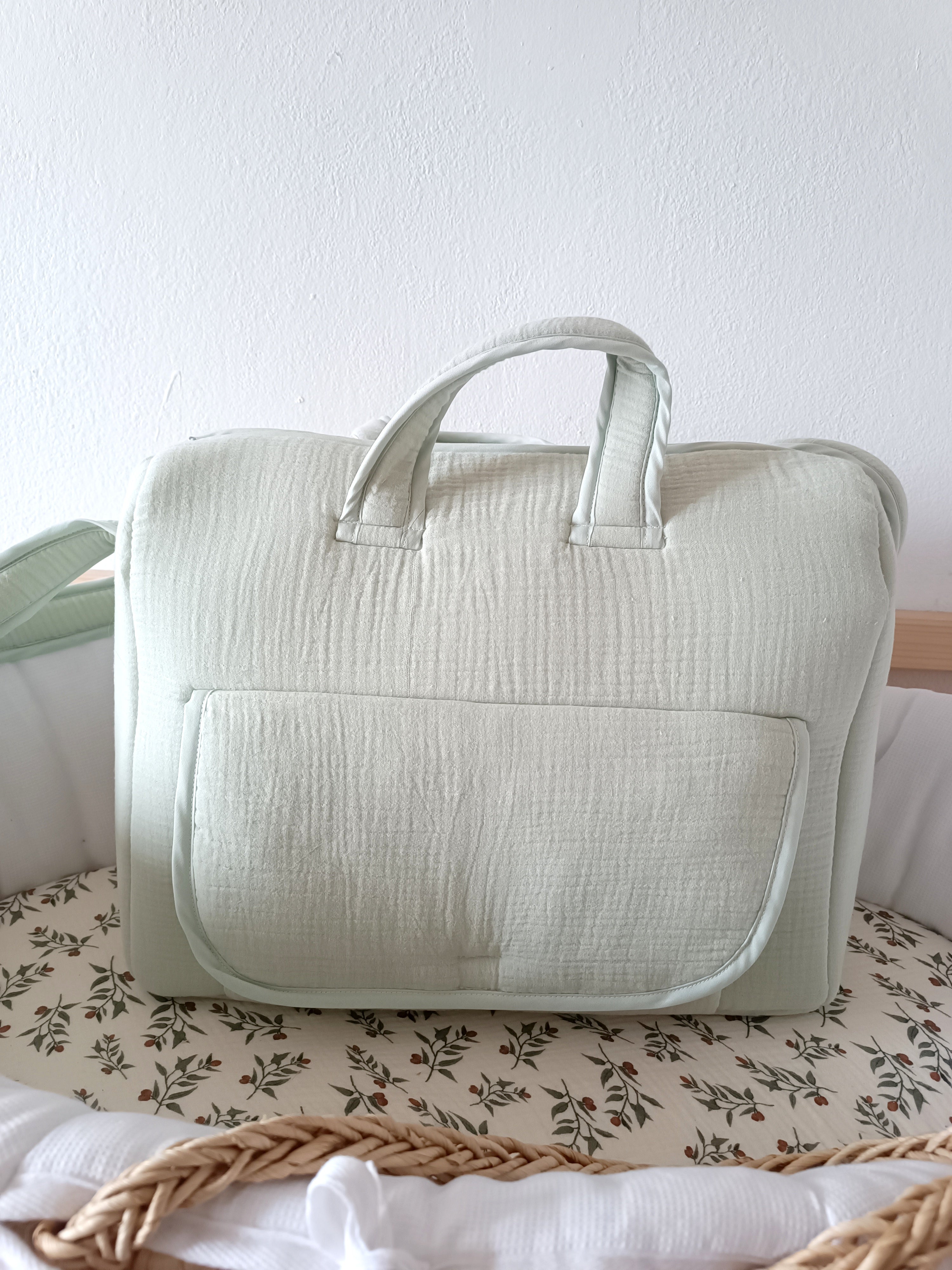 Sac à langer en gaze de coton vert sauge - personnalisable -