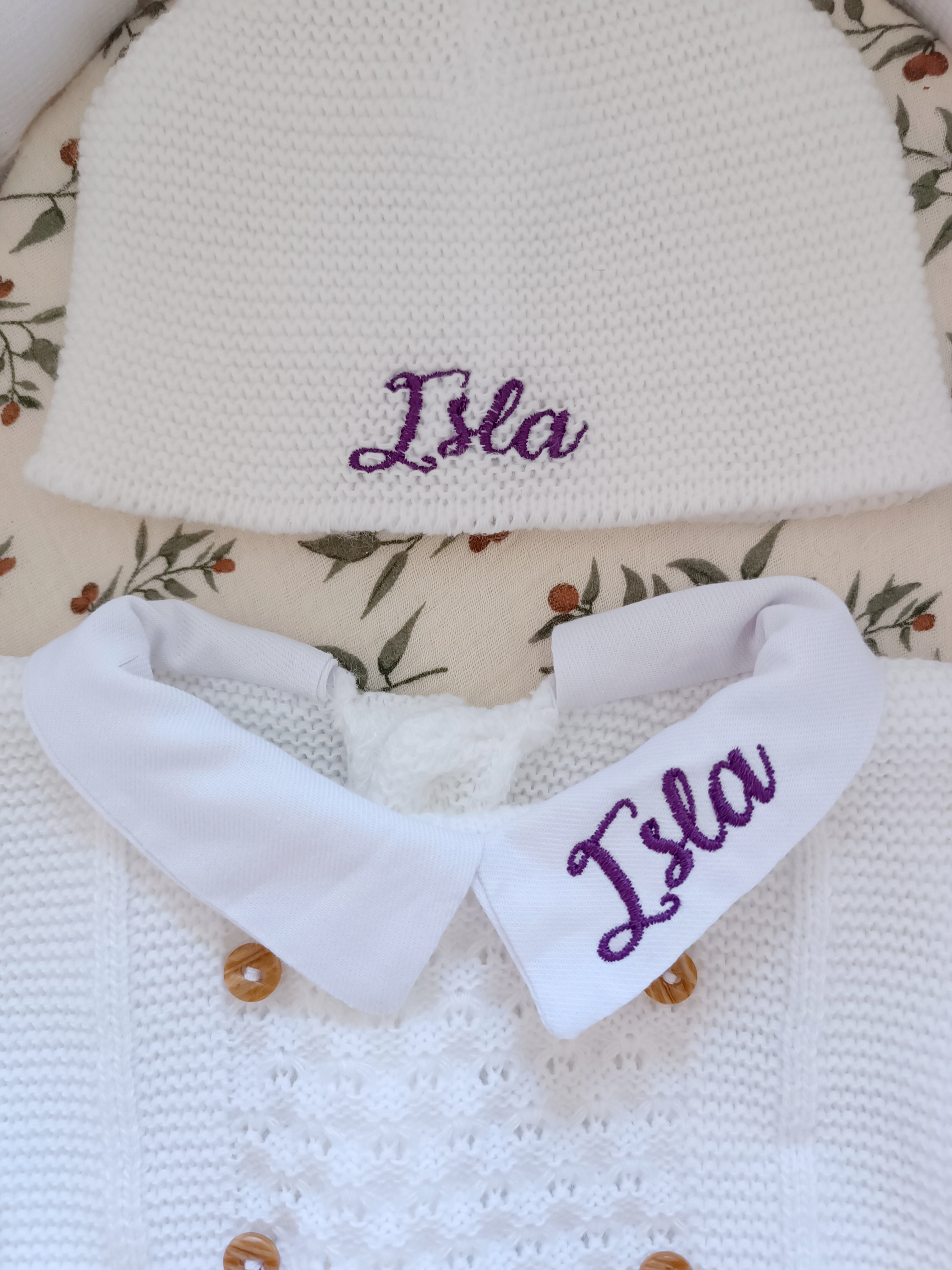 Ensemble complet naissance blanc avec détails boutons 0/3 mois