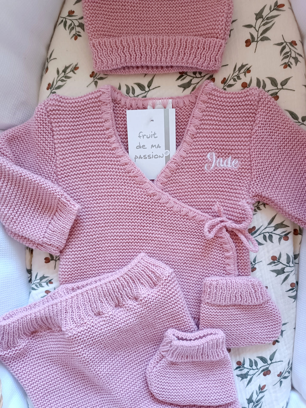 Tenue naissance 0/3 mois en maille vieux rose - personnalisable