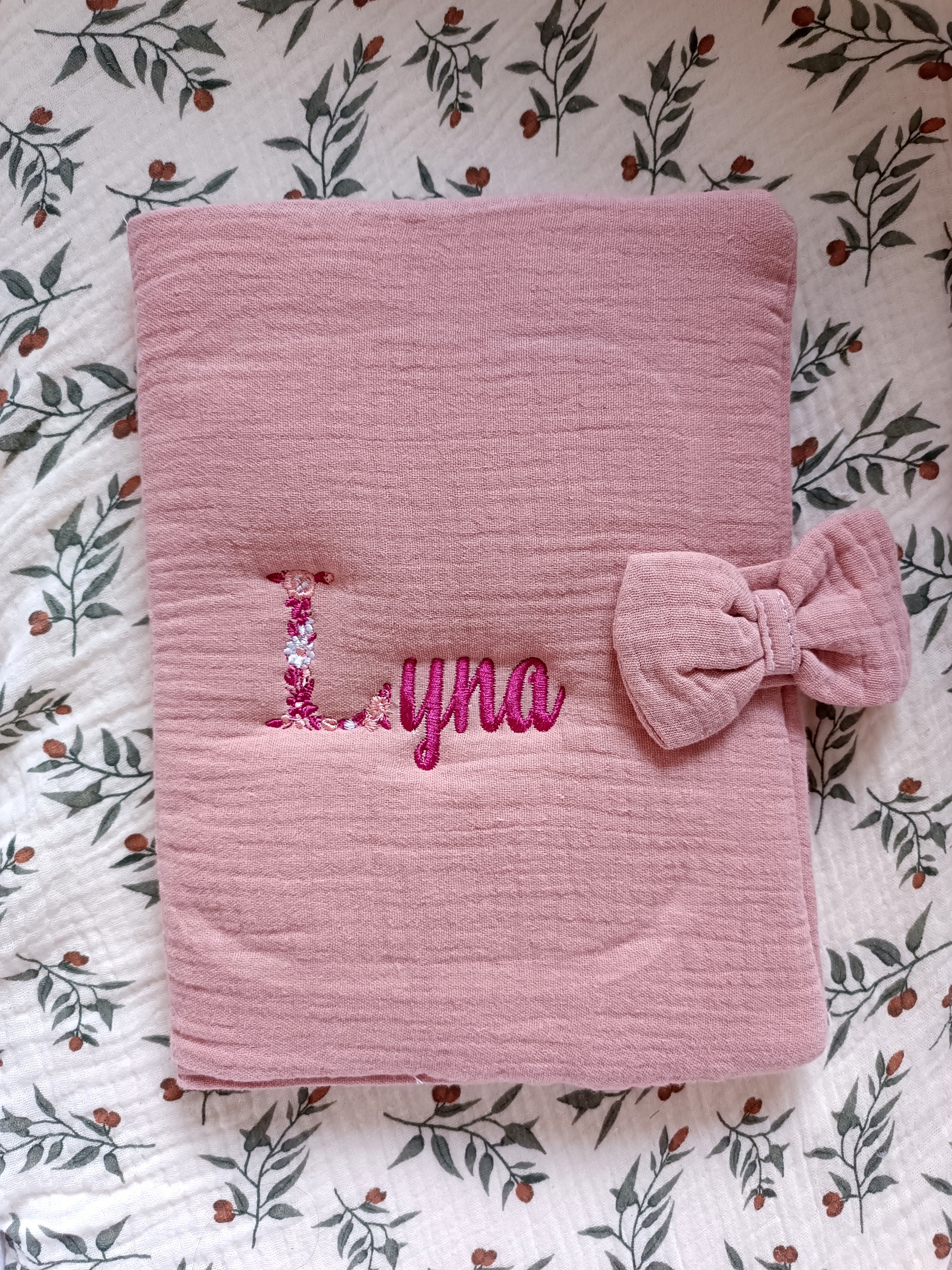 Protège carnet de santé en gaze de coton terracotta avec noeud - personnalisable -