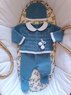 Ensemble complet naissance pompoms bleu denim 0/3 mois