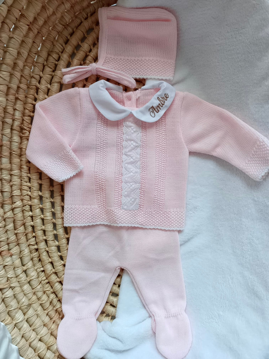 Ensemble complet naissance rose 0/3 mois avec détails dentelle