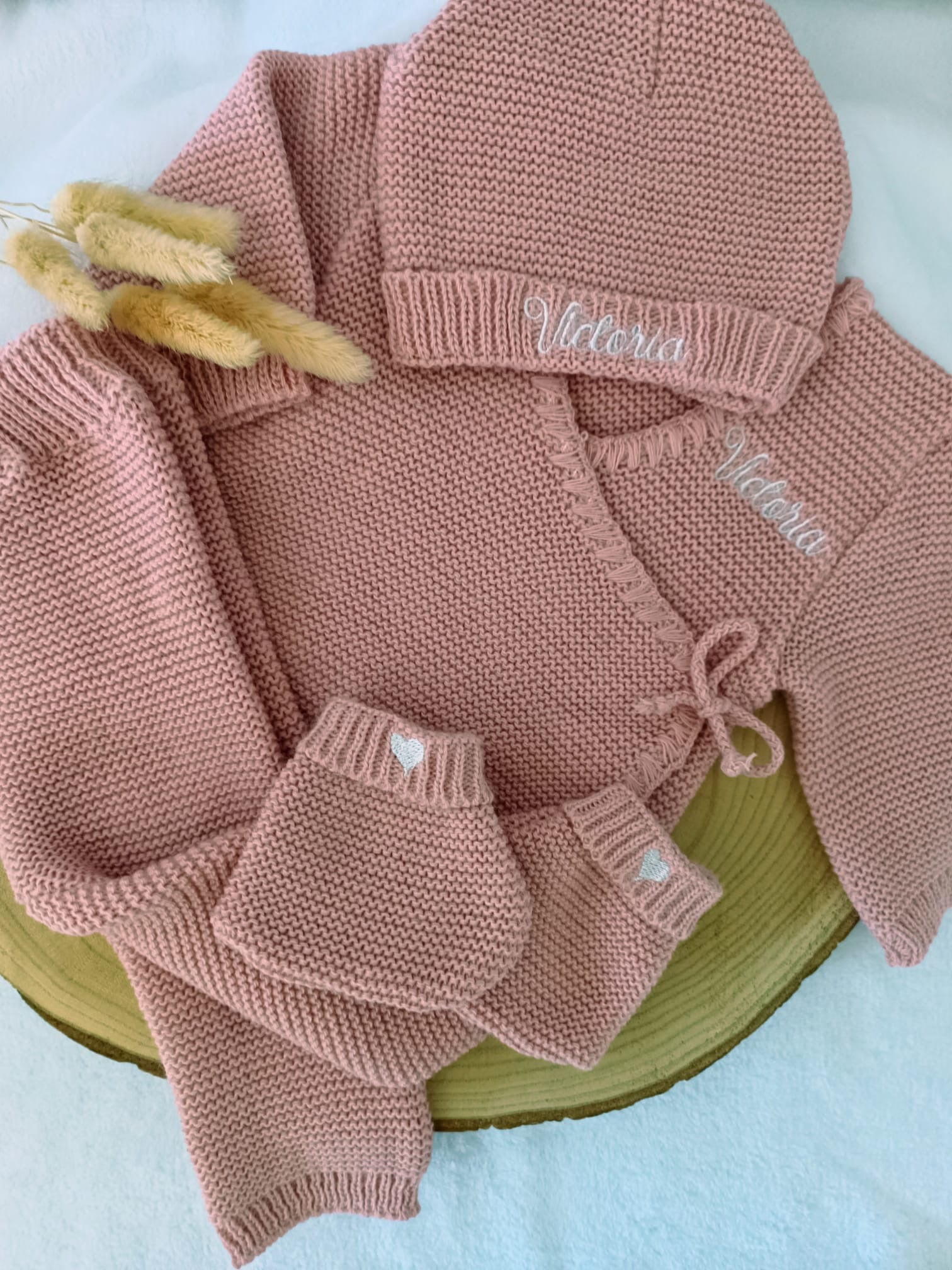 Tenue naissance 0/3 mois en maille vieux rose - personnalisable