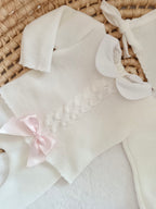 Ensemble complet blanc torsade avec noeud satiné rose 0/3 mois