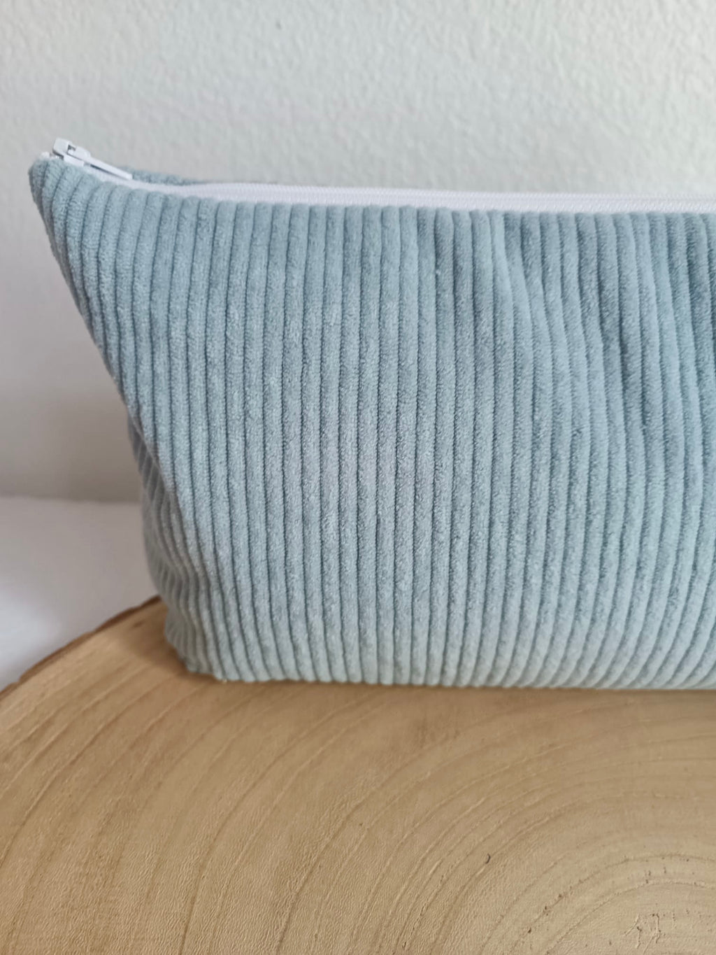 Trousse en velours bleu gris - personnalisable -