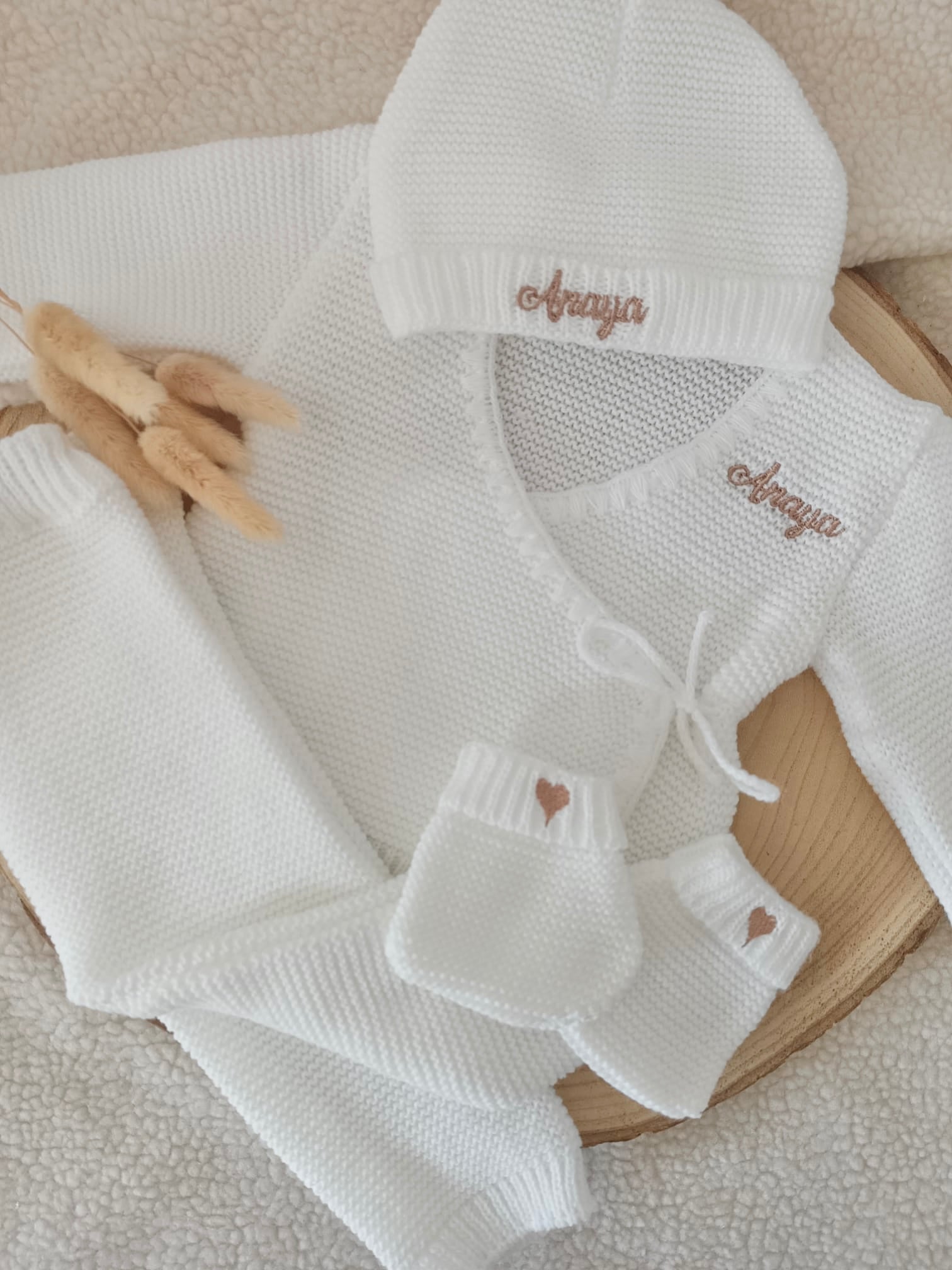 Tenue naissance 0/3 mois en maille blanc - personnalisable
