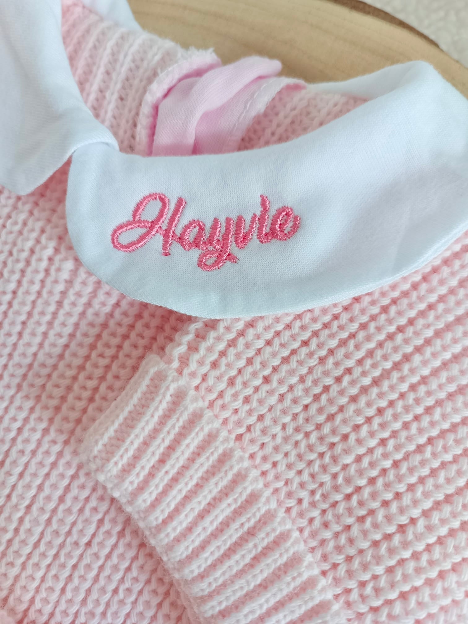 Combinaison maille rose avec col blanc - 0/3 mois - personnalisable