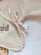 Brassière bébé personnalisée en maille avec nœud satiné