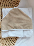 Cape de bain en velours beige - personnalisable -