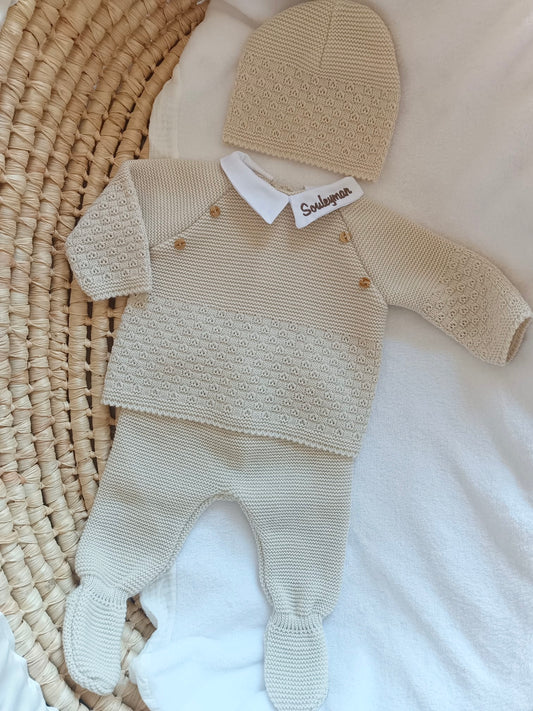 Ensemble complet naissance beige 0/3 mois avec boutons bois