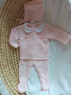 Ensemble complet rose avec 2 nœuds satiné rose 0/3 mois