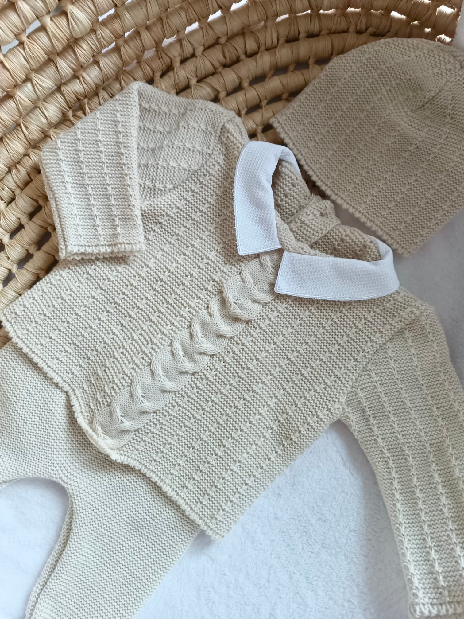 Ensemble complet naissance beige  0/3 mois