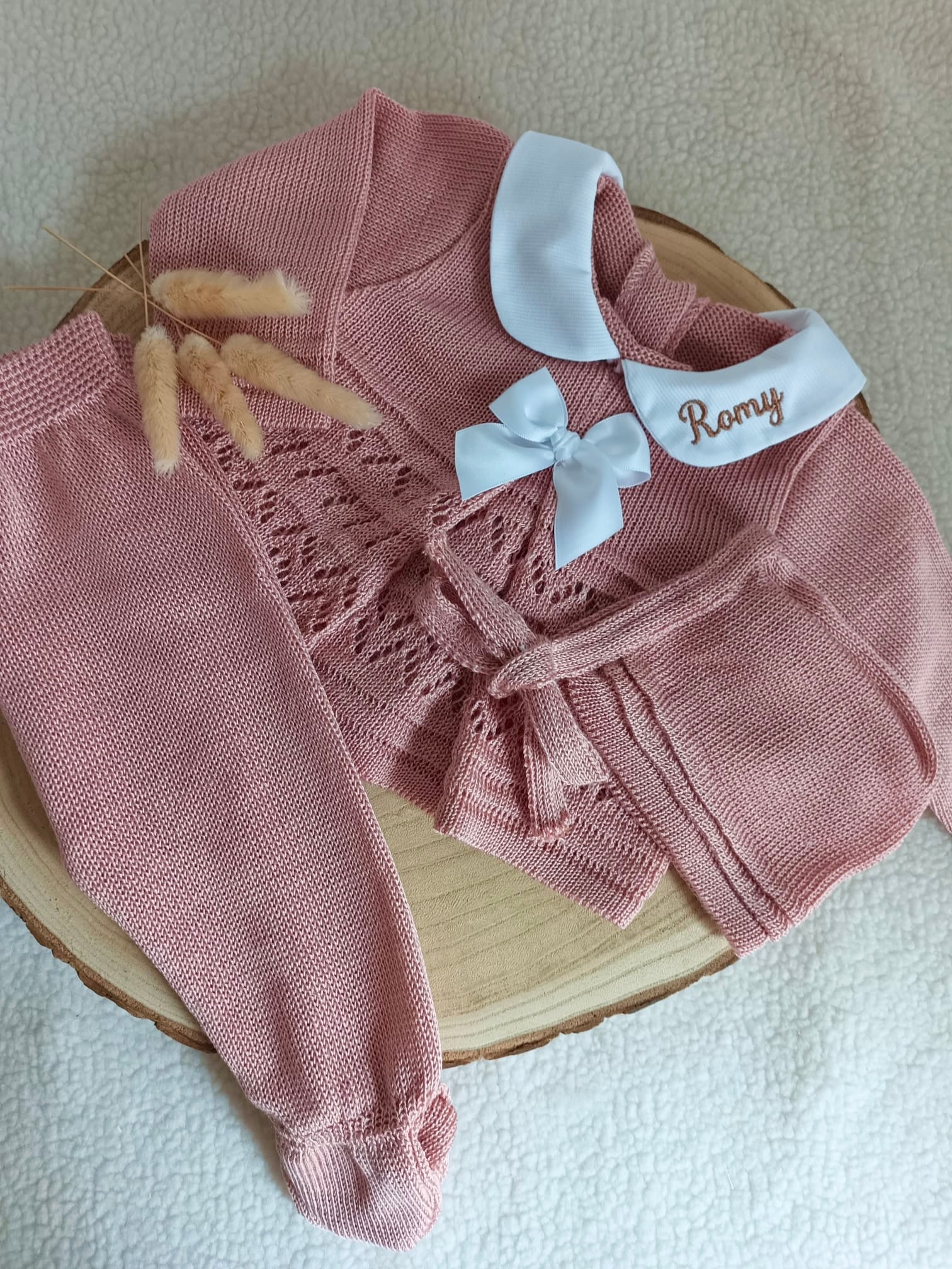 Ensemble complet naissance vieux rose ajouré noeud satiné blanc 0/3 mois