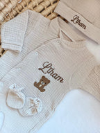 Pyjama naissance personnalisé en gaze de coton – ensemble 3 pièces