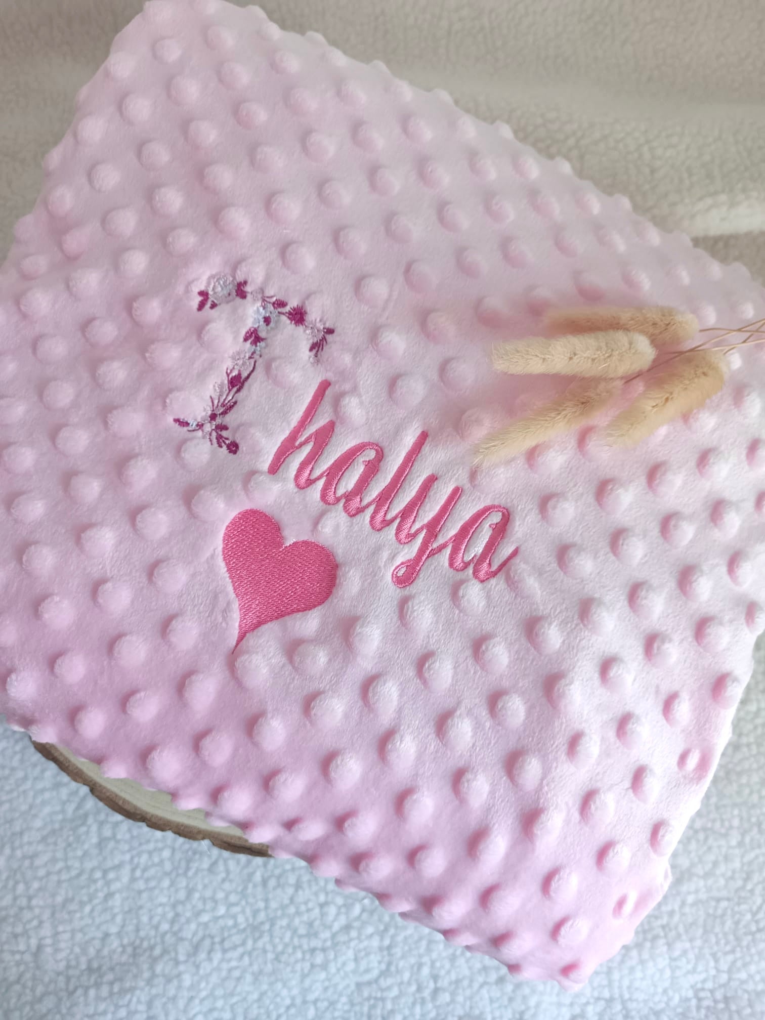 Couverture en minky rose - personnalisable -
