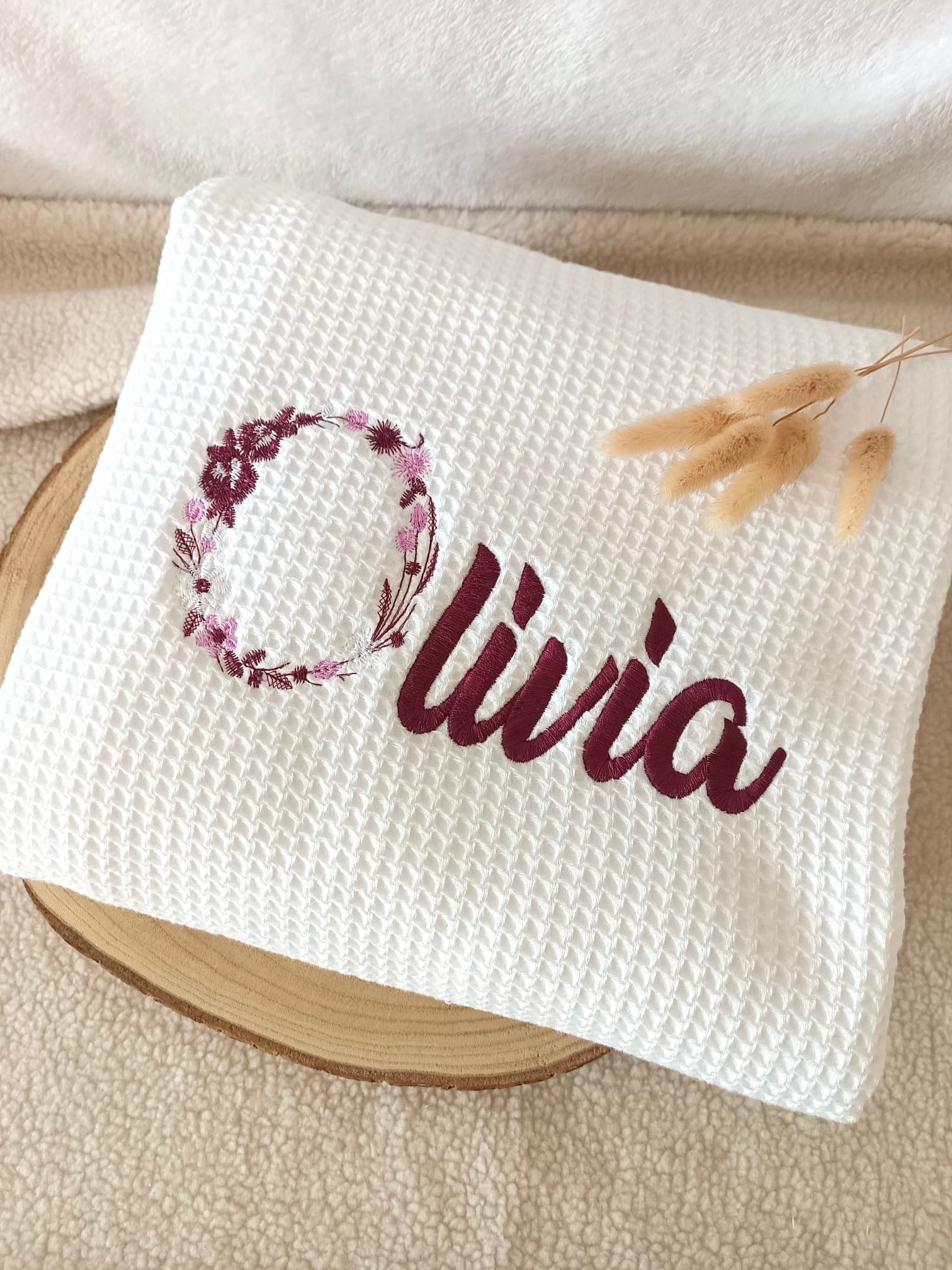 Couverture en nid d’abeille et polaire blanc - personnalisable -