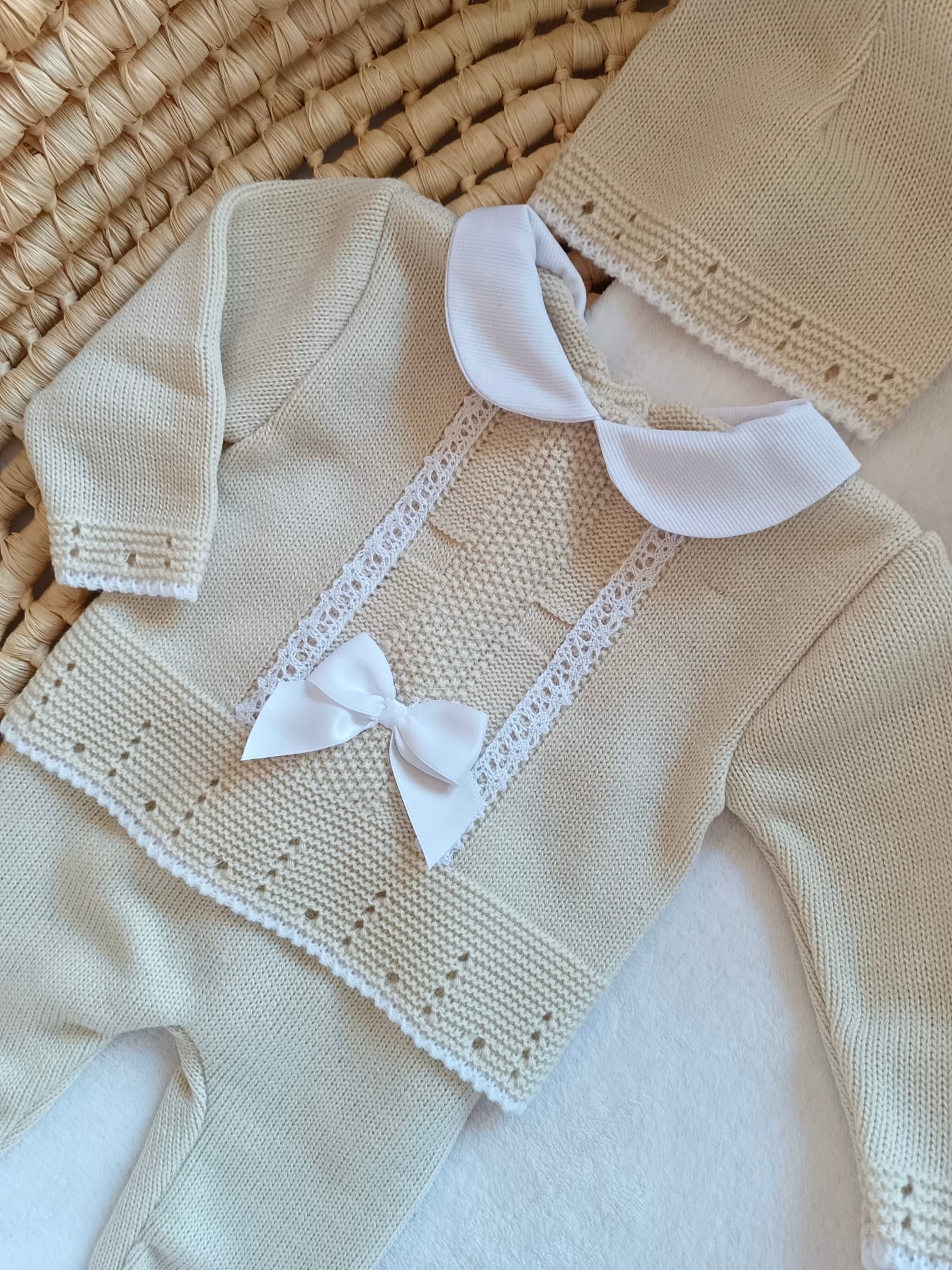 Ensemble naissance en maille personnalisé  – Douceur