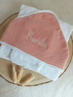 Cape de bain personnalisée bébé en gaze de coton