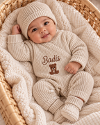 Combinaison naissance personnalisée en maille croisée – ensemble 3 pièces
