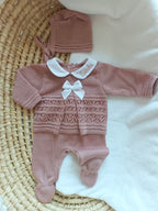 Ensemble complet naissance vieux rose ajouré noeud satiné blanc 0/3 mois