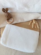 Trousse en nid d’abeille blanc - personnalisable -