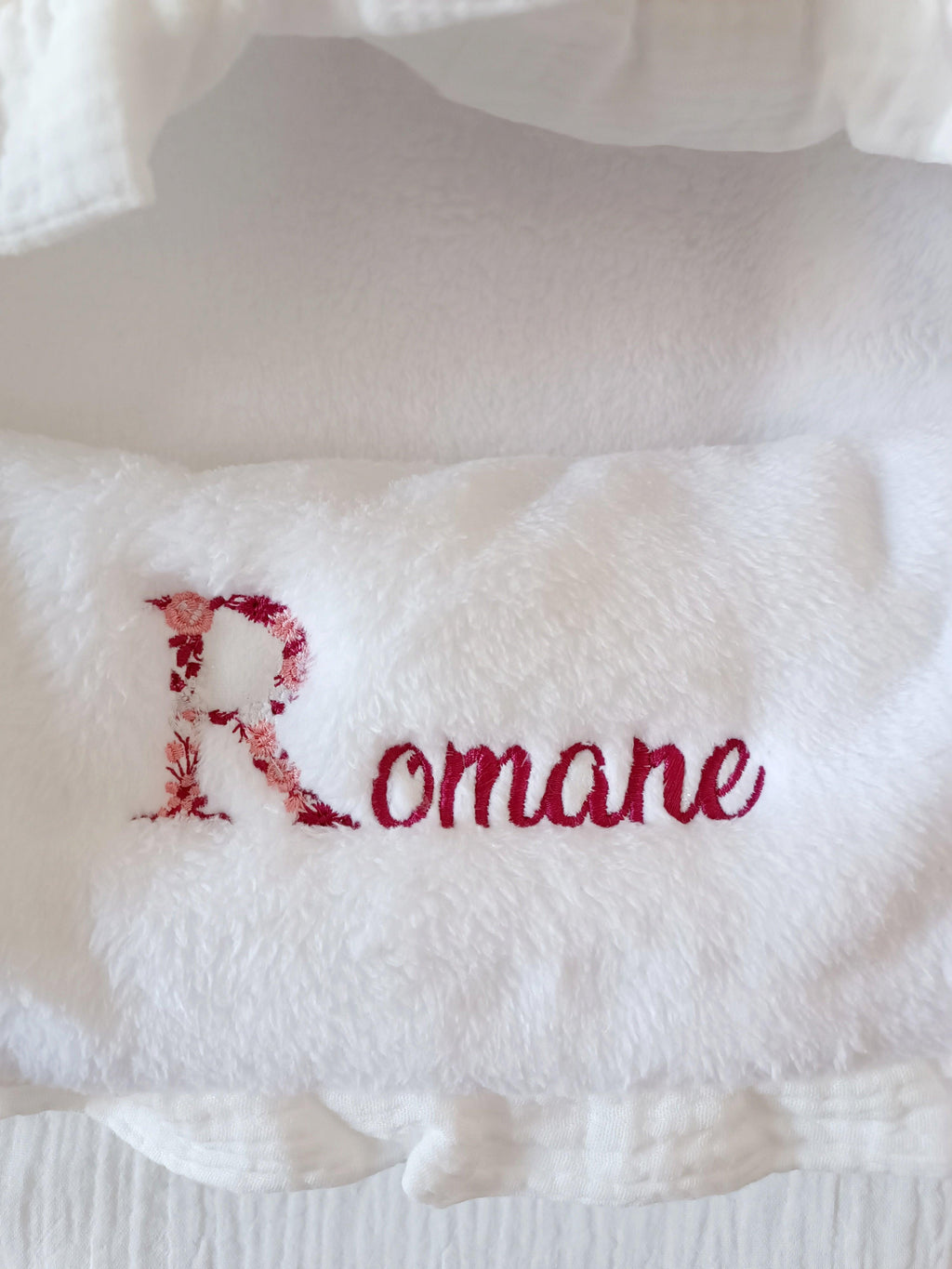 Nid d'ange en gaze de coton et polaire blanc