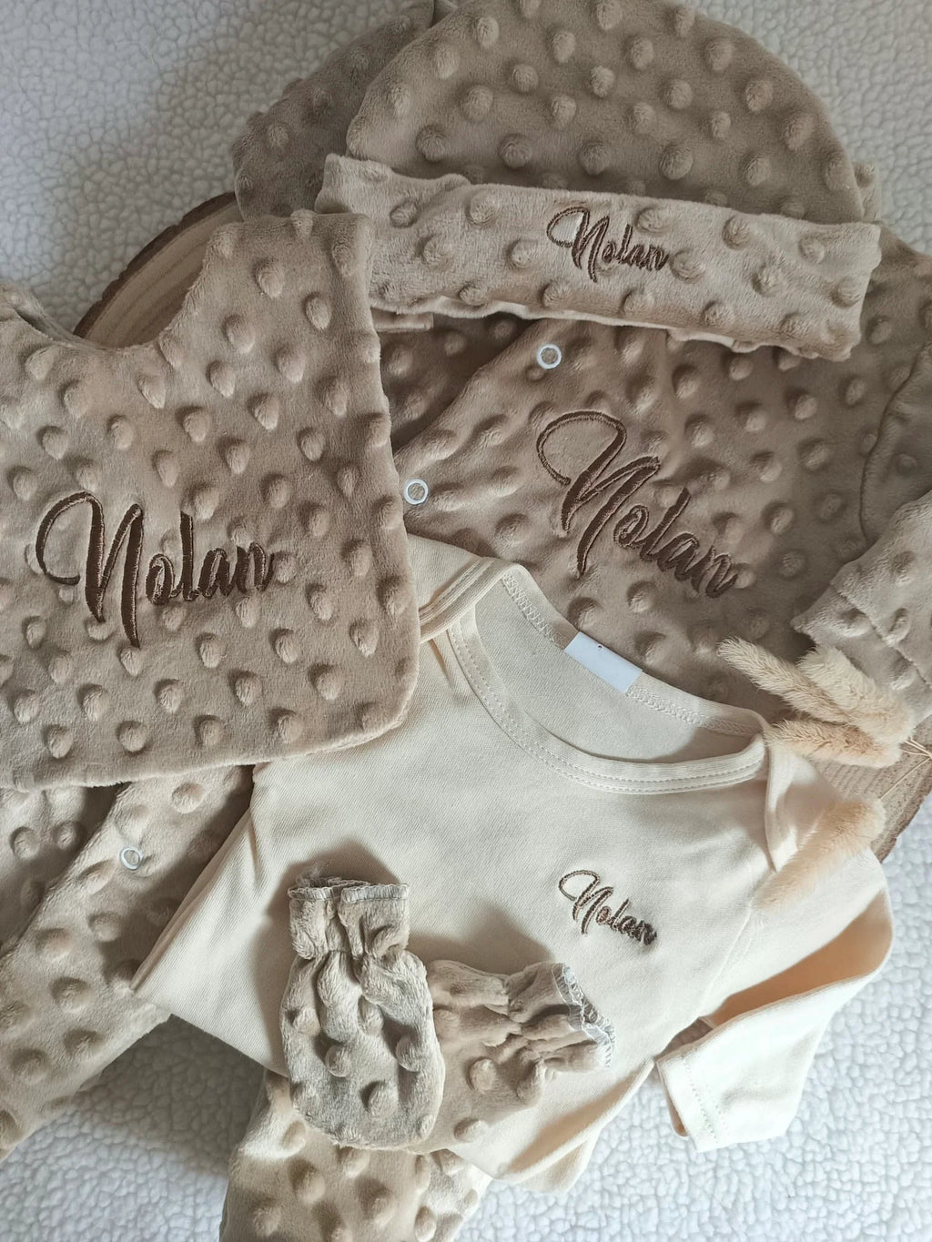 Pyjama naissance personnalisé minky – ensemble 5 pièces bébé