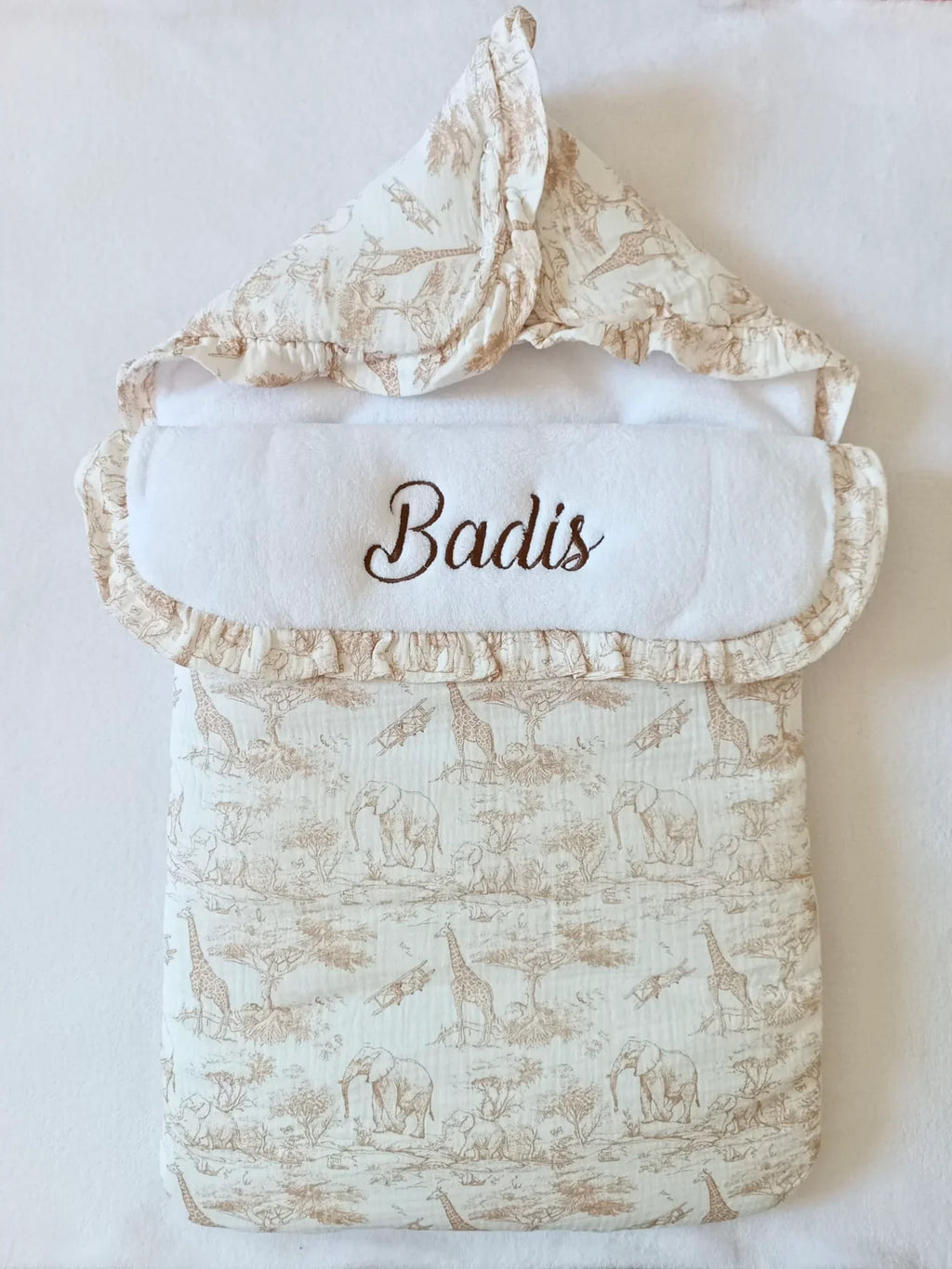 Nid d’ange bébé personnalisé – Safari