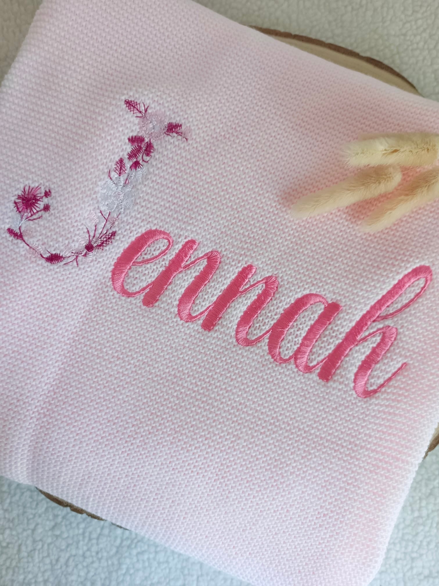 Couverture en maille rose - personnalisable -