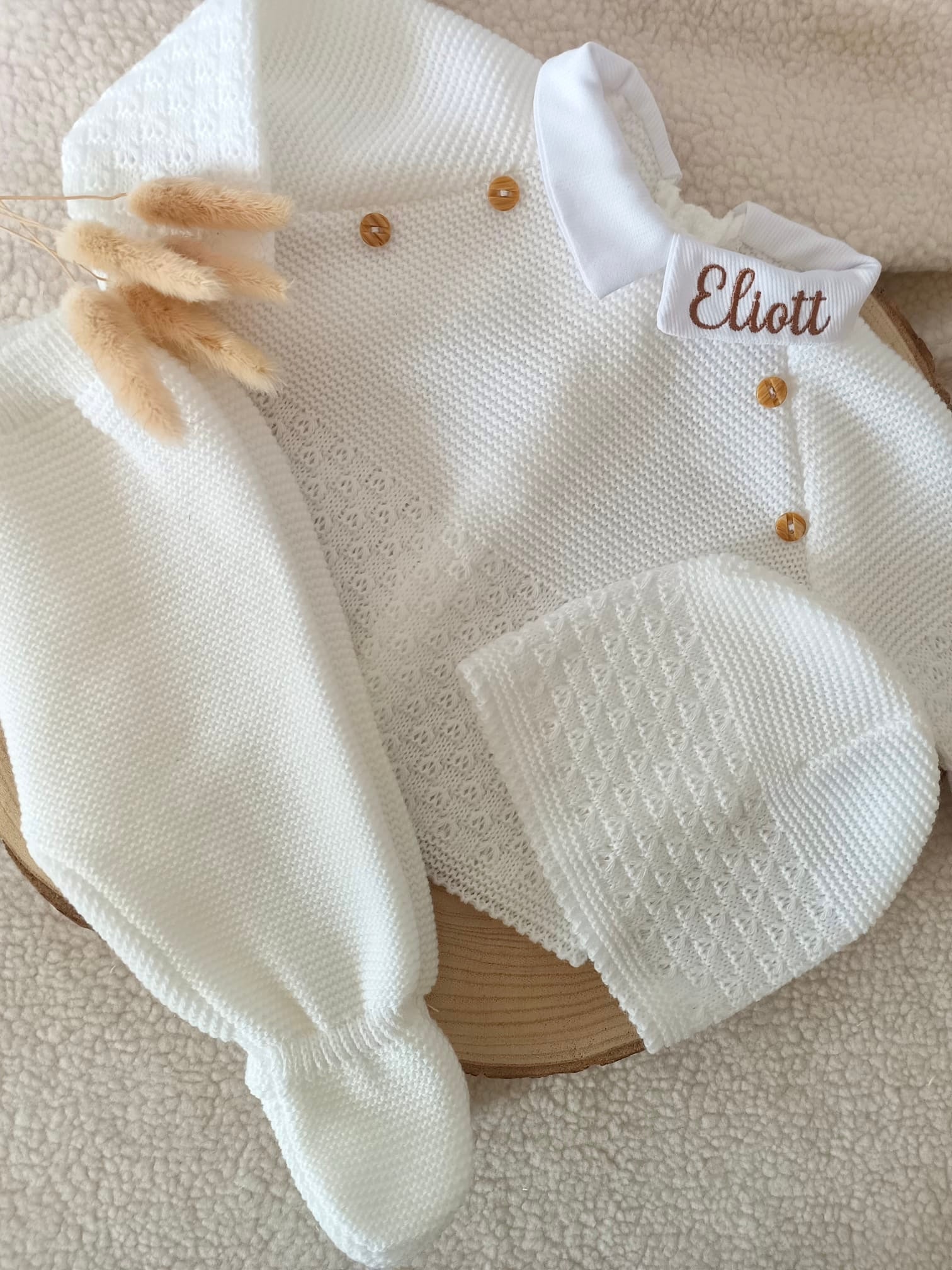 Ensemble complet naissance blanc 0/3 mois avec boutons bois