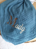 Doudou lapin en gaze de coton bleu denim
