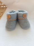 Chausson maille avec boutons en bois - gris -