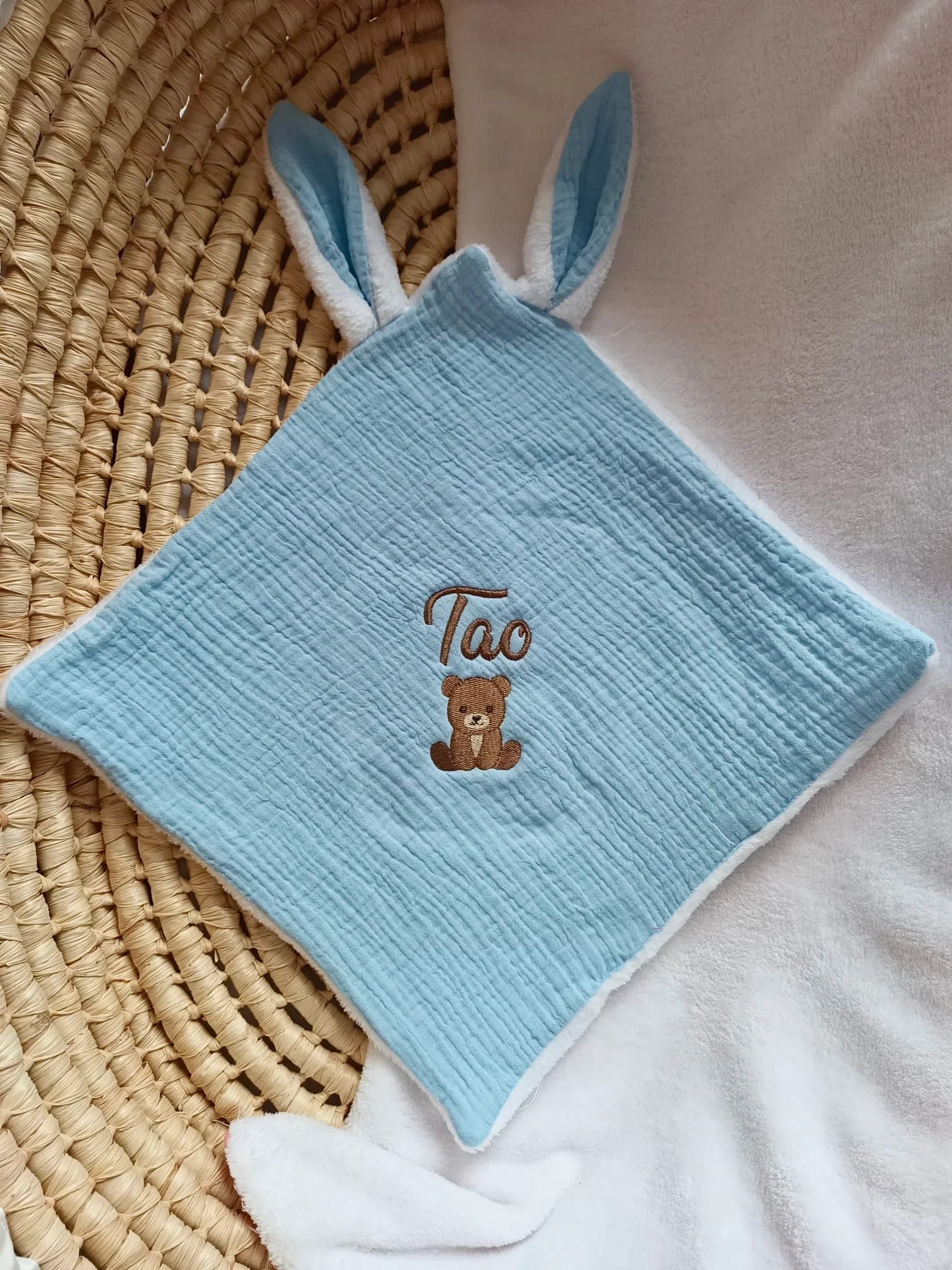 Doudou lange personnalisé bébé en gaze de coton