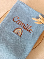 Couverture en gaze de coton et polaire bleu denim - personnalisable -