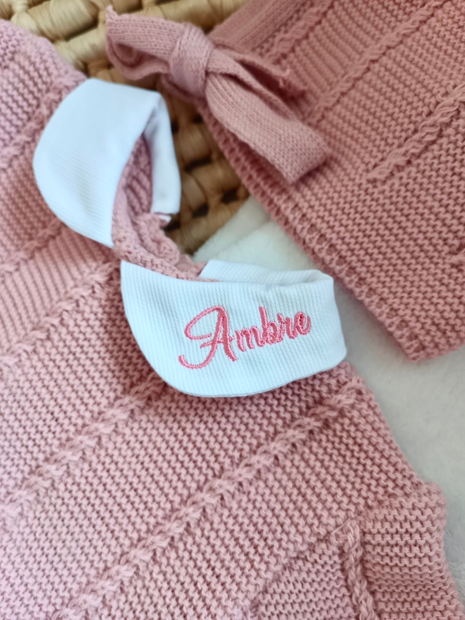 Ensemble complet vieux rose avec noeud satiné vieux rose - plusieurs tailles - personnalisable -