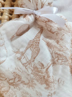 Doudou lapin en gaze de coton safari tons beige - personnalisable -